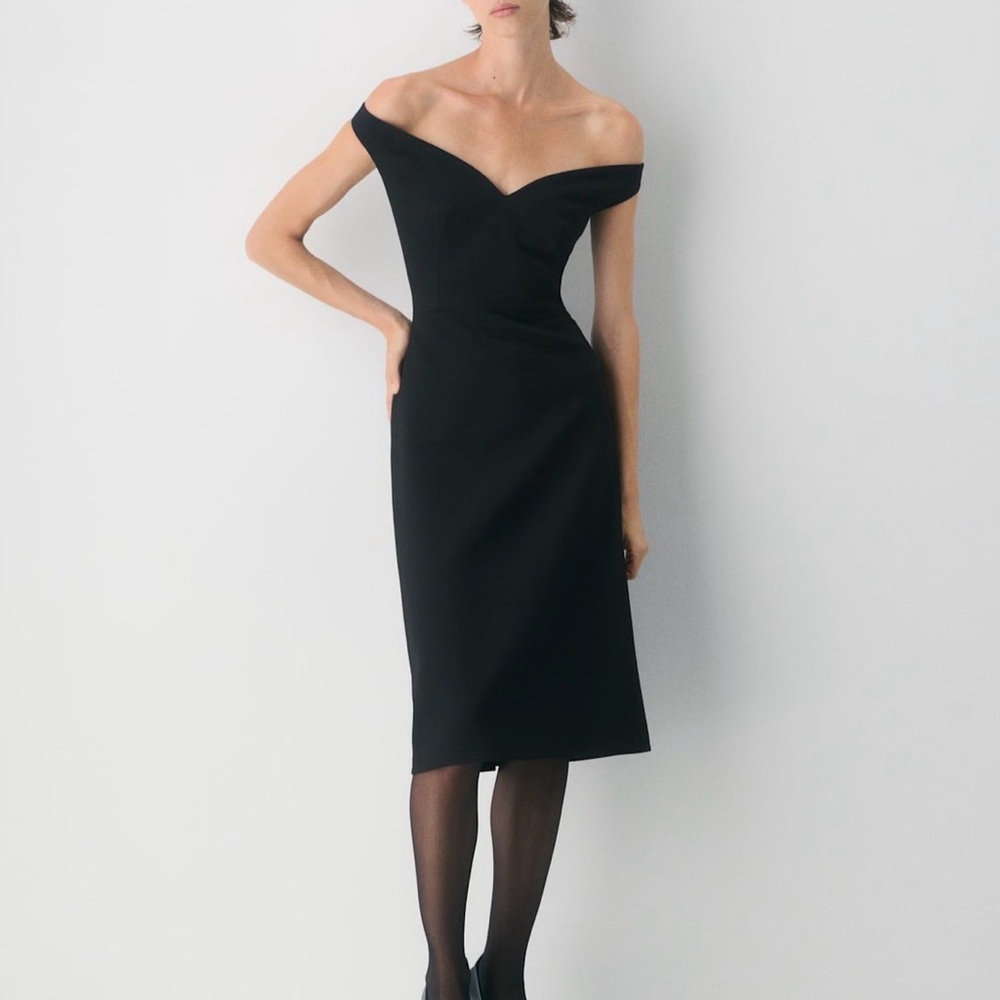ARITZIA BABATON Andrea Dress in Black